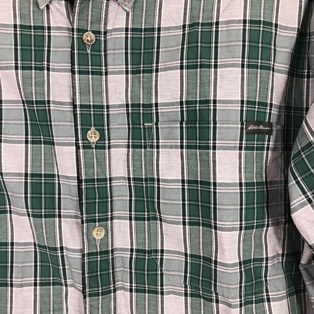 Eddie Bauer button down. Plaid classic fit TXL - Picture 3 of 12